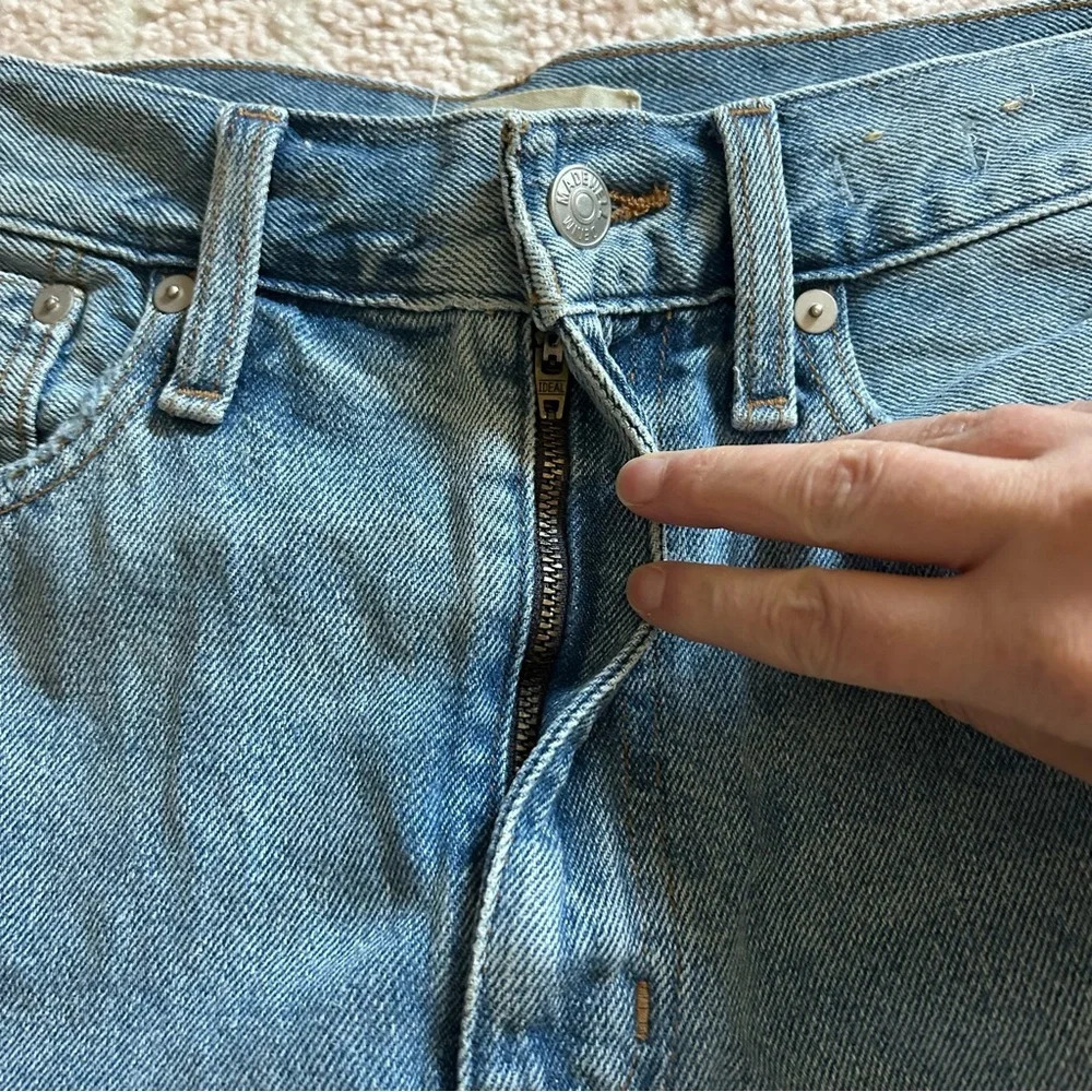 Madewell Mom Jean Short Size 26 Distressed - Picture 11 of 12